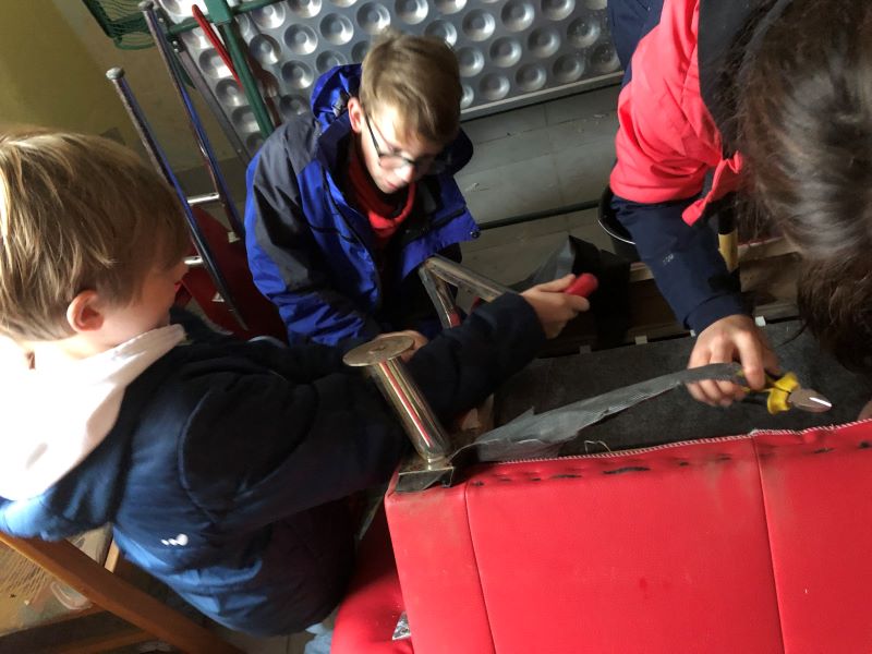 67e3d5d5a75b63.90531566_2025 Grünzeug Tackernadeln.JPG